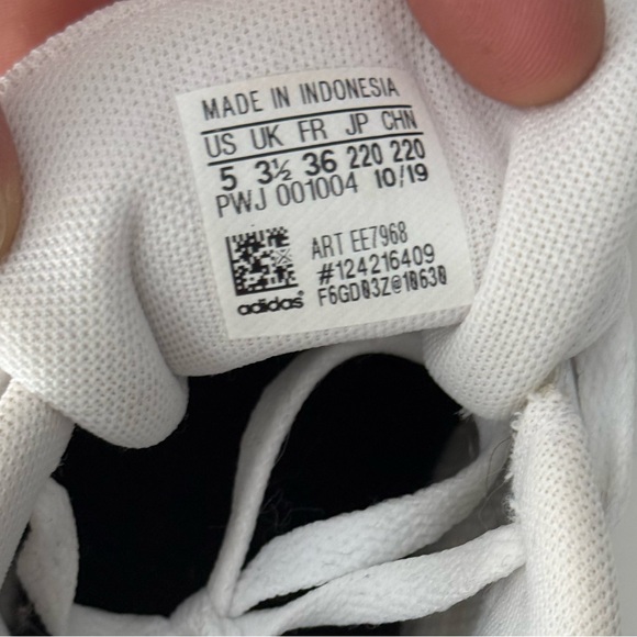 Adidas basic sneakers - Picture 5 of 5